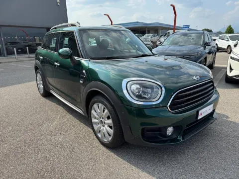 Mini Mini Countryman 2.0 Cooper D Business auto - Immagine 4