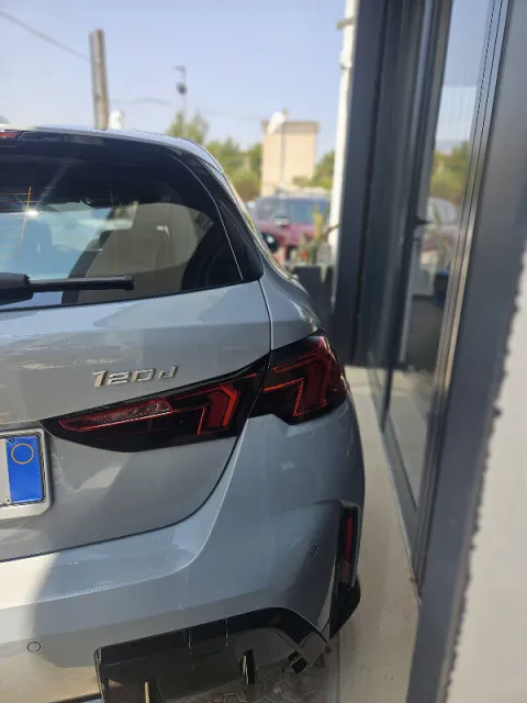 BMW 120d 48V MSport Pro auto - Immagine 5