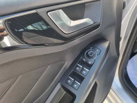 Ford Focus SW 1.0 ecoboost h ST-Line Design 125cv powershift - Immagine 16