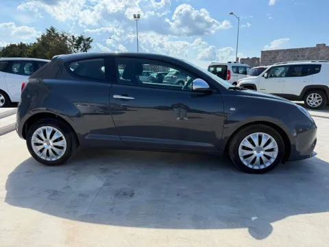 Alfa Romeo MiTo 1.3 jtdm Progression 85cv - Immagine 4