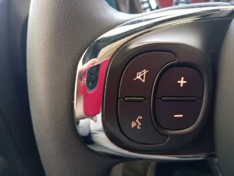 Fiat 500 1.0 hybrid Dolcevita 70cv - Immagine 17