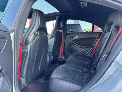 Mercedes CLA AMG 45 4matic 381cv auto - Immagine 12