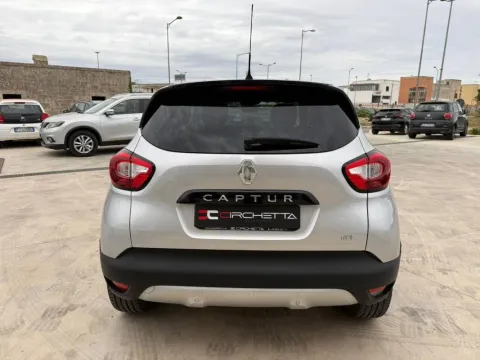 Renault Captur 1.5 dci energy Zen 90cv edc - Immagine 13