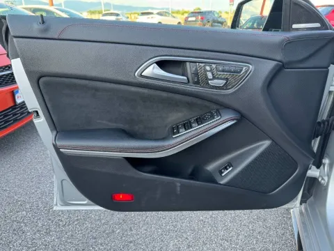 Mercedes CLA AMG 45 4matic 381cv auto - Immagine 19