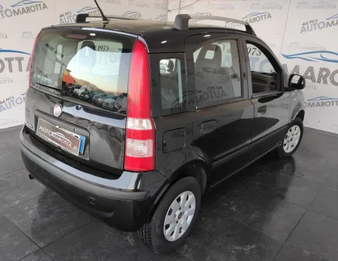 Fiat Panda 1.3 mjt 16v MyLife 75cv - Immagine 4