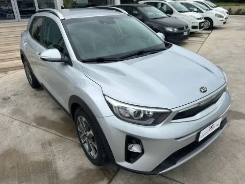 Kia Stonic 1.4 mpi eco Energy Gpl 97cv my18 - Immagine 5