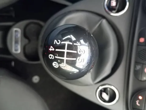 Fiat 500 1.0 hybrid Dolcevita 70cv - Immagine 23