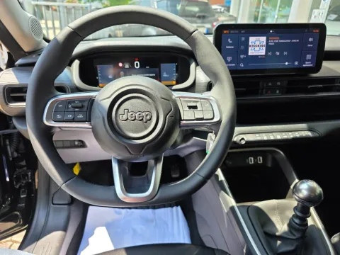 Jeep Avenger 1.2 turbo Altitude fwd 100cv - Immagine 11