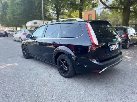 Ford Focus Style Wagon 1.6 tdci Titanium 90cv - Immagine 5