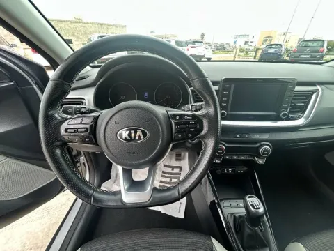 Kia Stonic 1.4 mpi eco Energy Gpl 97cv my18 - Immagine 14