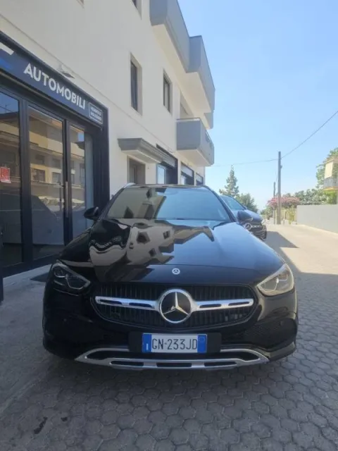 Mercedes C SW All-Terrain 220 d mhev Premium Pro 4matic auto - Immagine 2