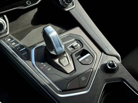 Lynk & Co 01 1.5 td phev auto - Immagine 14