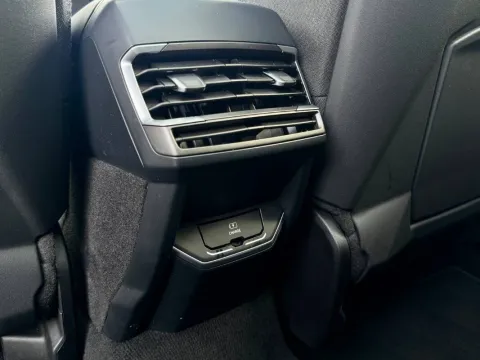 Lynk & Co 01 1.5 td phev auto - Immagine 23