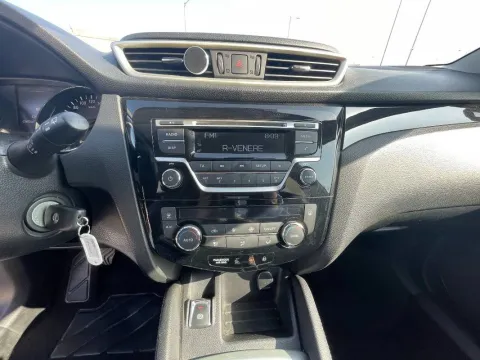 Nissan Qashqai 1.2 dig-t Acenta 115cv - Immagine 14
