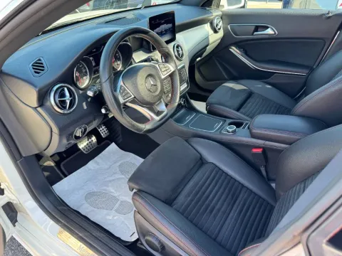 Mercedes CLA Shooting Brake 200 d Premium 4matic auto FL - Immagine 12