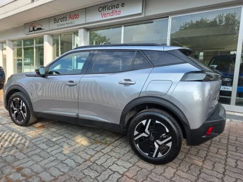 Peugeot 2008 1.2 puretech Allure s&s 100cv - Immagine 2