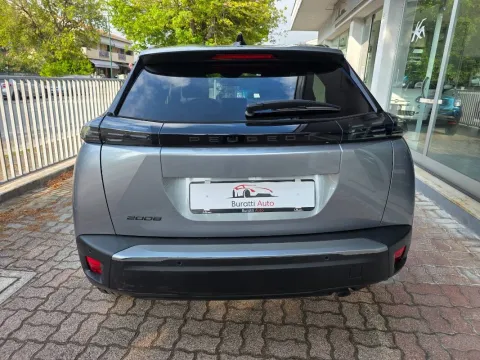 Peugeot 2008 1.2 puretech Allure s&s 100cv - Immagine 4