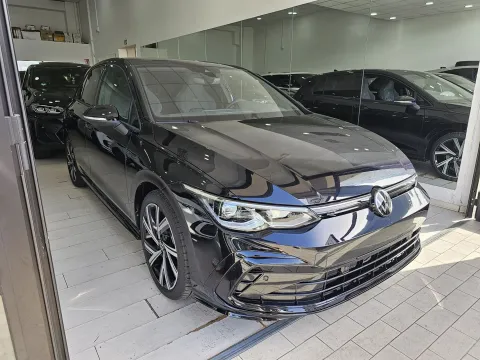 Volkswagen Golf 2.0 tdi R-Line 150cv dsg - Immagine 2