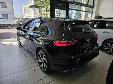 Volkswagen Golf 2.0 tdi R-Line 150cv dsg - Immagine 6