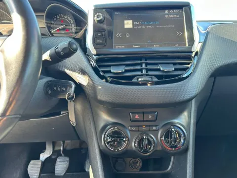 Peugeot 208 5p 1.6 bluehdi Allure 100cv - Immagine 26