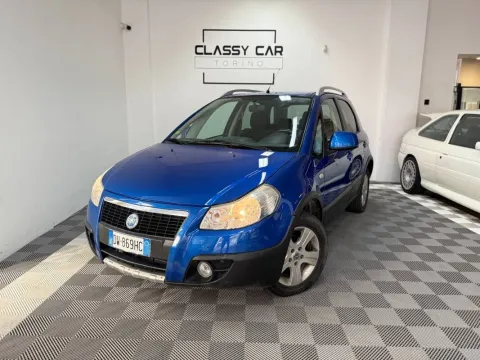 Fiat Sedici 1.6 16v Emotion 4x4 107cv - Immagine 2