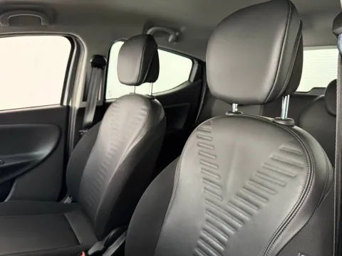 Lancia Ypsilon 1.2 8v Gold 69cv - Immagine 27