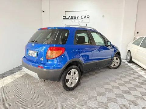 Fiat Sedici 1.6 16v Emotion 4x4 107cv - Immagine 10