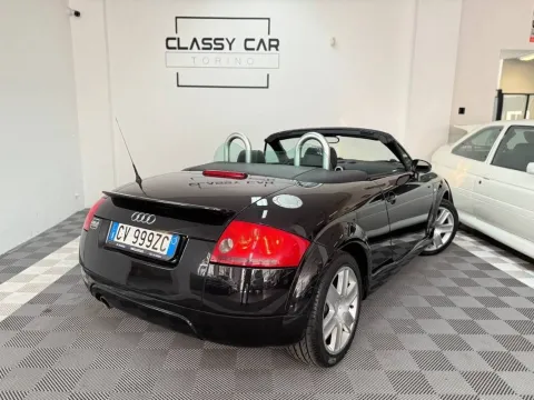 Audi TT Roadster 1.8t - Immagine 9
