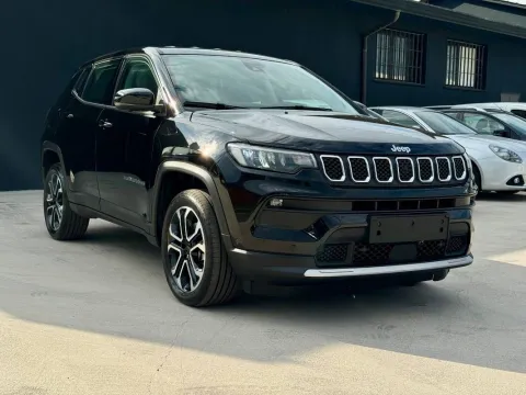 Jeep Compass 1.5 turbo t4 mhev Altitude 2wd 130cv dct - Immagine 2