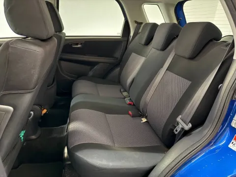 Fiat Sedici 1.6 16v Emotion 4x4 107cv - Immagine 27