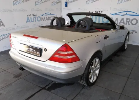 Mercedes SLK 200 - Immagine 7