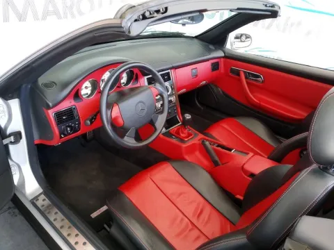 Mercedes SLK 200 - Immagine 10