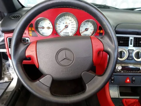 Mercedes SLK 200 - Immagine 16