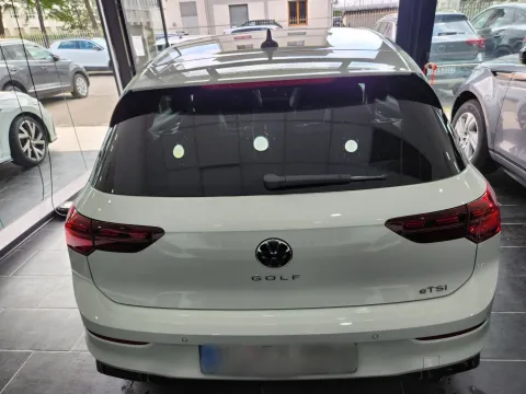 Volkswagen Golf 1.5 etsi evo R-Line 150cv dsg - Immagine 6