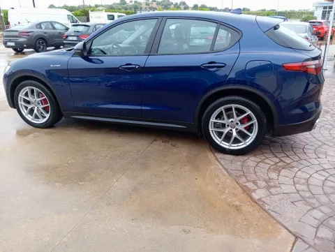 Alfa Romeo Stelvio 2.2 t Executive Q4 190cv auto - Immagine 7