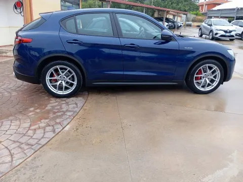 Alfa Romeo Stelvio 2.2 t Executive Q4 190cv auto - Immagine 8
