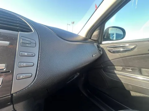 Fiat Bravo 1.6 mjt Emotion 105cv - Immagine 10