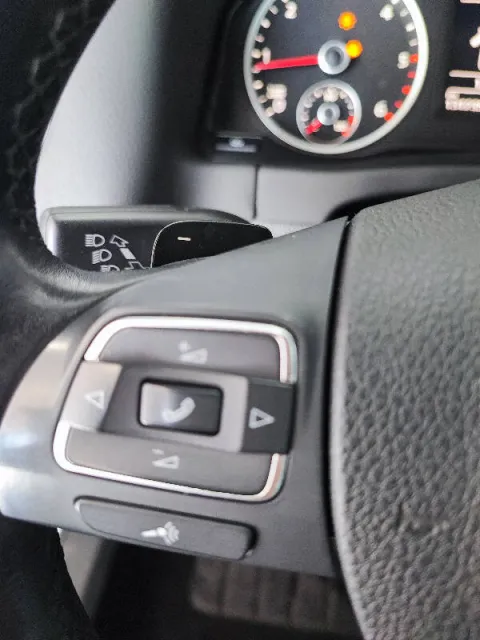 Volkswagen Tiguan 2.0 tdi Sport&Style 4motion dsg - Immagine 13