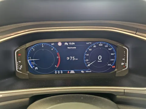 Volkswagen T-Roc 2.0 tdi Style 115cv - Immagine 16