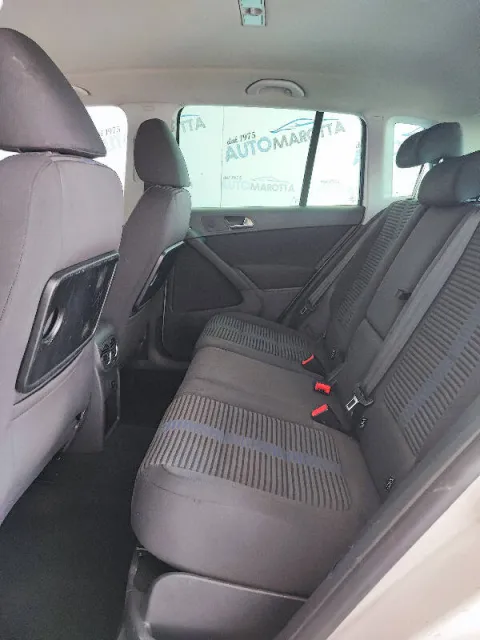 Volkswagen Tiguan 2.0 tdi Sport&Style 4motion dsg - Immagine 17