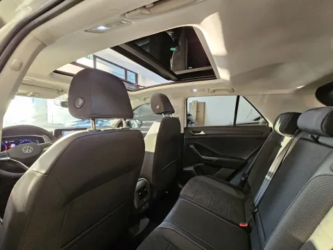 Volkswagen T-Roc 2.0 tdi Style 115cv - Immagine 26