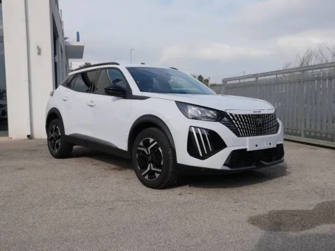 Peugeot 2008 1.2 puretech Allure s&s 100cv - Immagine 3