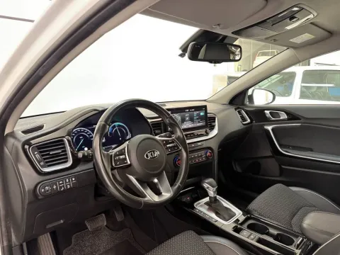 Kia XCeed 1.6 gdi phev High Tech s/Adas Pack Plus 141cv dct - Immagine 11
