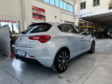 Alfa Romeo Giulietta 1.6 jtdm Business 120cv - Immagine 4