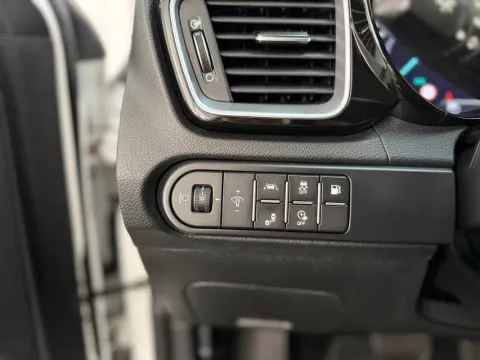 Kia XCeed 1.6 gdi phev High Tech s/Adas Pack Plus 141cv dct - Immagine 29