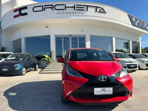 Toyota Aygo 5p 1.0 x-business - Immagine 3