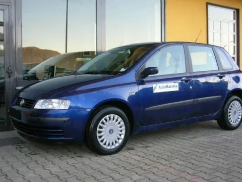 Fiat Stilo 5p 1.9 jtd Dynamic 100cv - Immagine 1