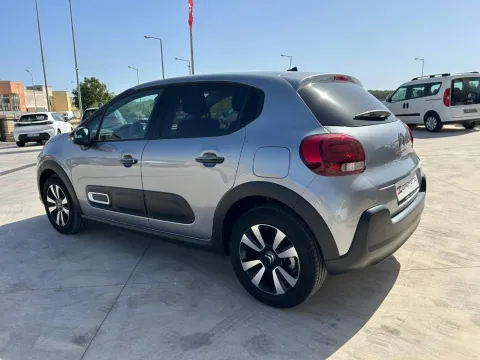 Citroen C3 1.2 puretech Max s&s 110cv - Immagine 12