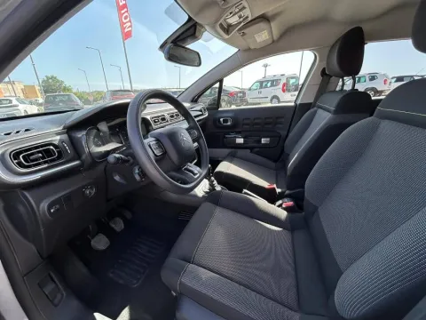 Citroen C3 1.2 puretech Max s&s 110cv - Immagine 15