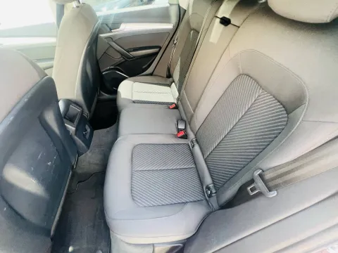 Audi Q5 40 2.0 tdi Business Sport quattro 190cv s-tronic - Immagine 4